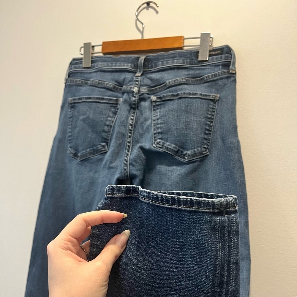 Citizens of Humanity Emerson Slim Boyfriend Midrise Relaxed Crop Blue Ridge Jean - Picture 8 of 9